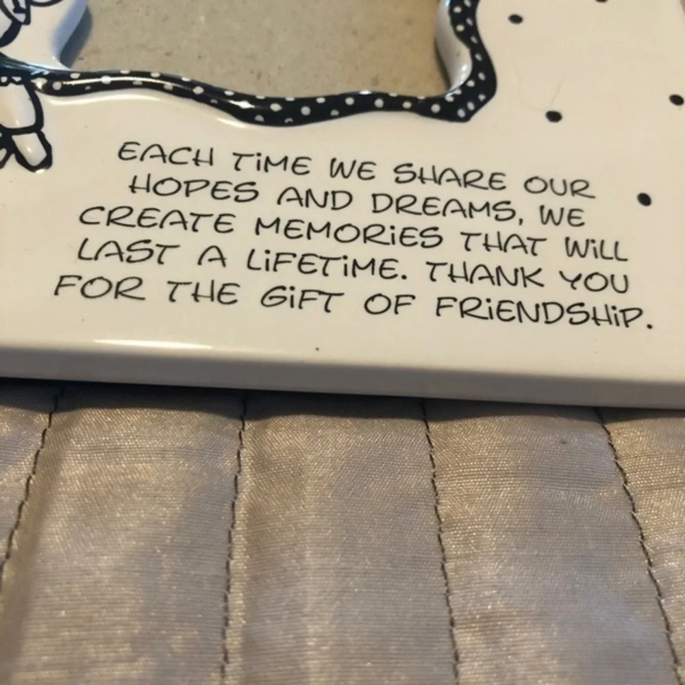 Friendship frame‎ by Marci